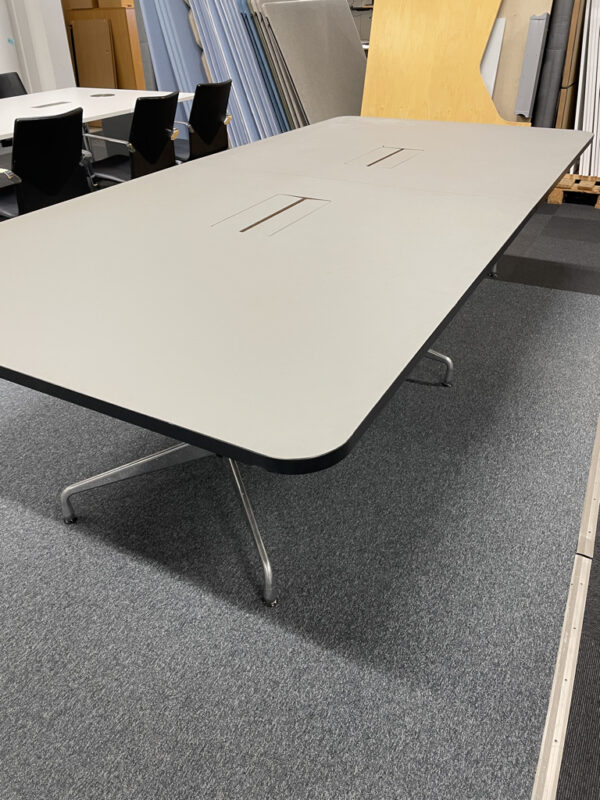 Vitra 300x140
