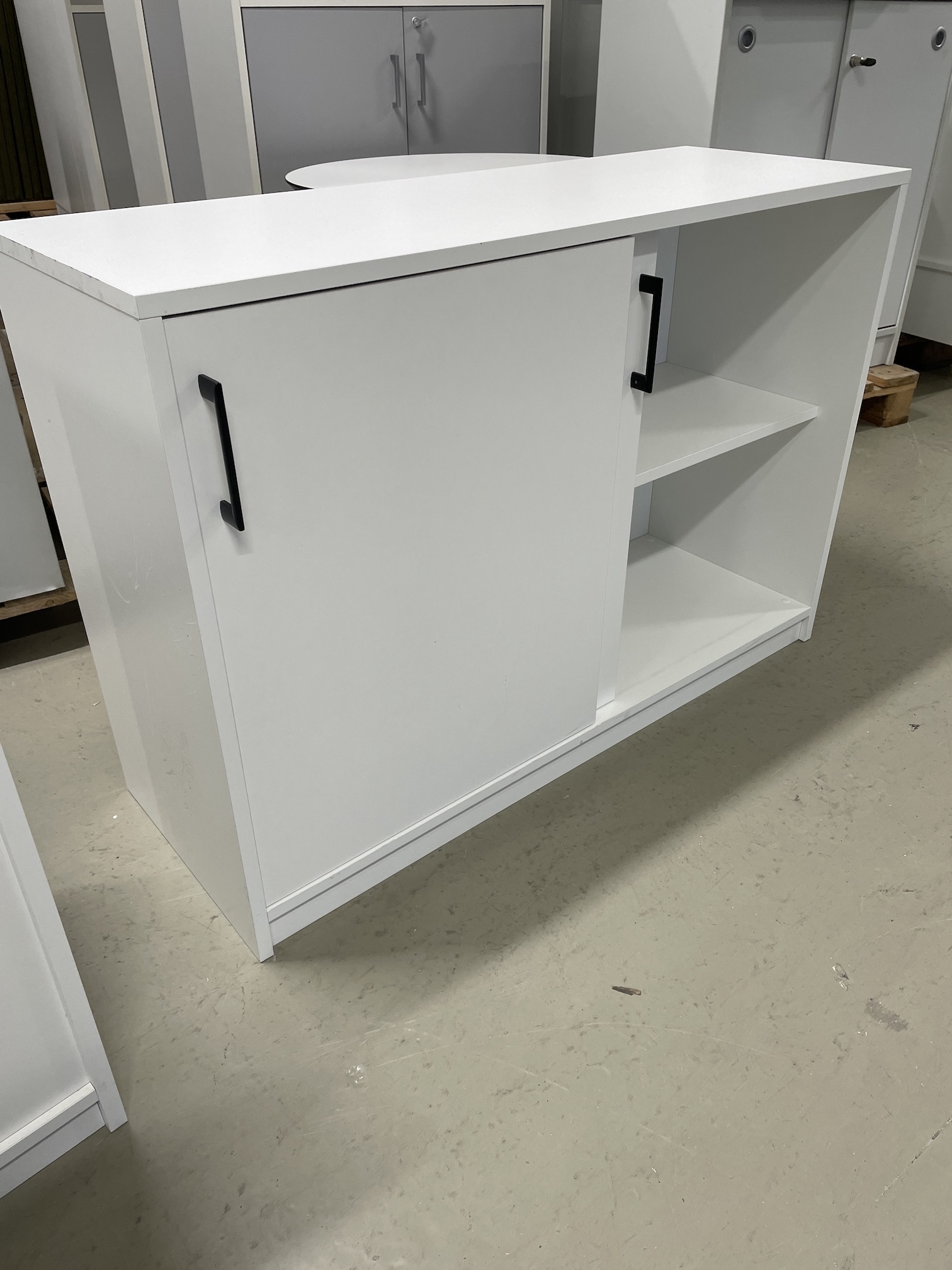 Skap 2A4, 116cm med skyvedører. - Image 2