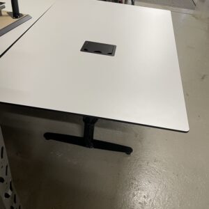 Møtebord 190x120/90 hvitt.