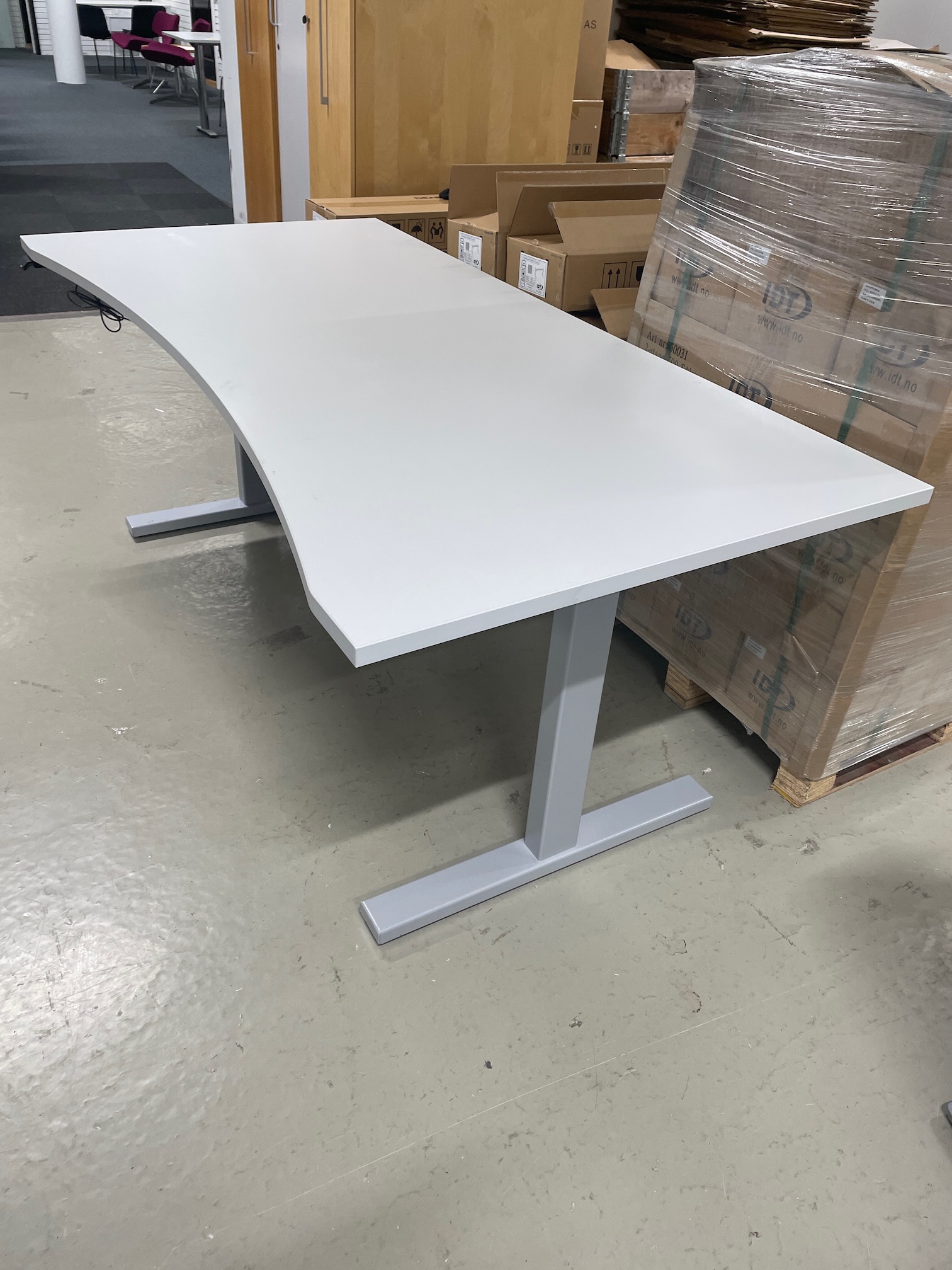 Haugstad 180x90 lys grå