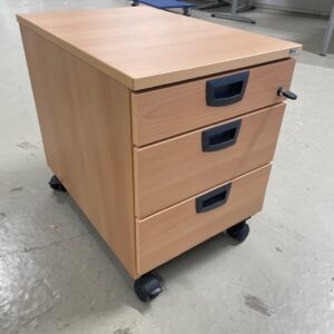 Kinnarps. 3-skuffers