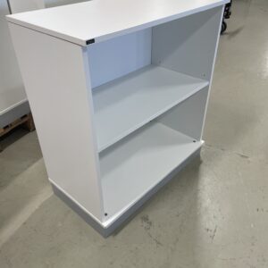 Isku 2A4 hvit