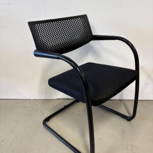 Vitra vis á vis