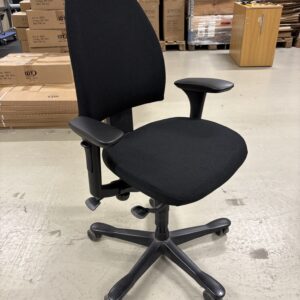 Kinnarps 6000, sort